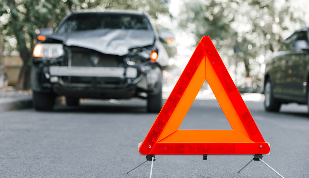 Car accident, warning triangle